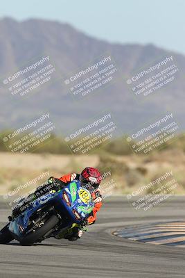 media/Oct-04-2025-CVMA (Sat) [[408bcdd6e4]]/Race 14-500-400-350 Supersport/